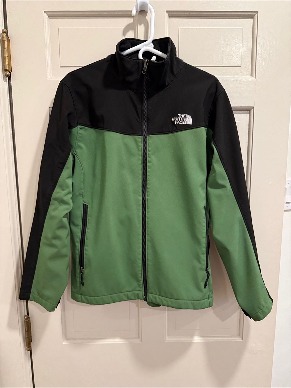 The North Face Apex Bionic Soft-Shell Jacket Black/Green Size Medium